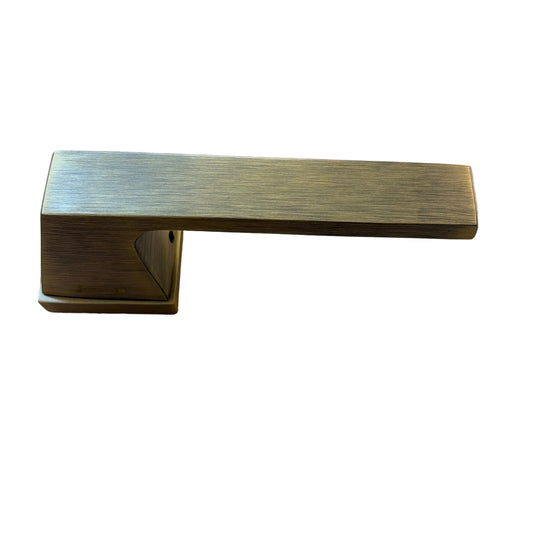 On Rose Handle Model Giza Brass Material Antique Finish MDR