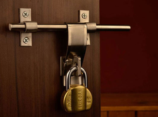 Europa Diamant Padlock Model L358BM  Lock 9.5mm Shackle 58mm