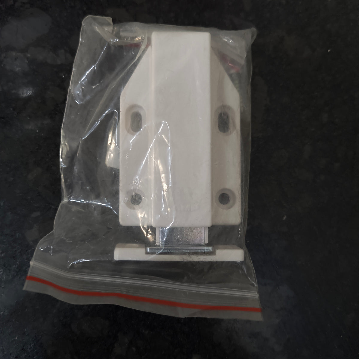 Lamp Push Magnet