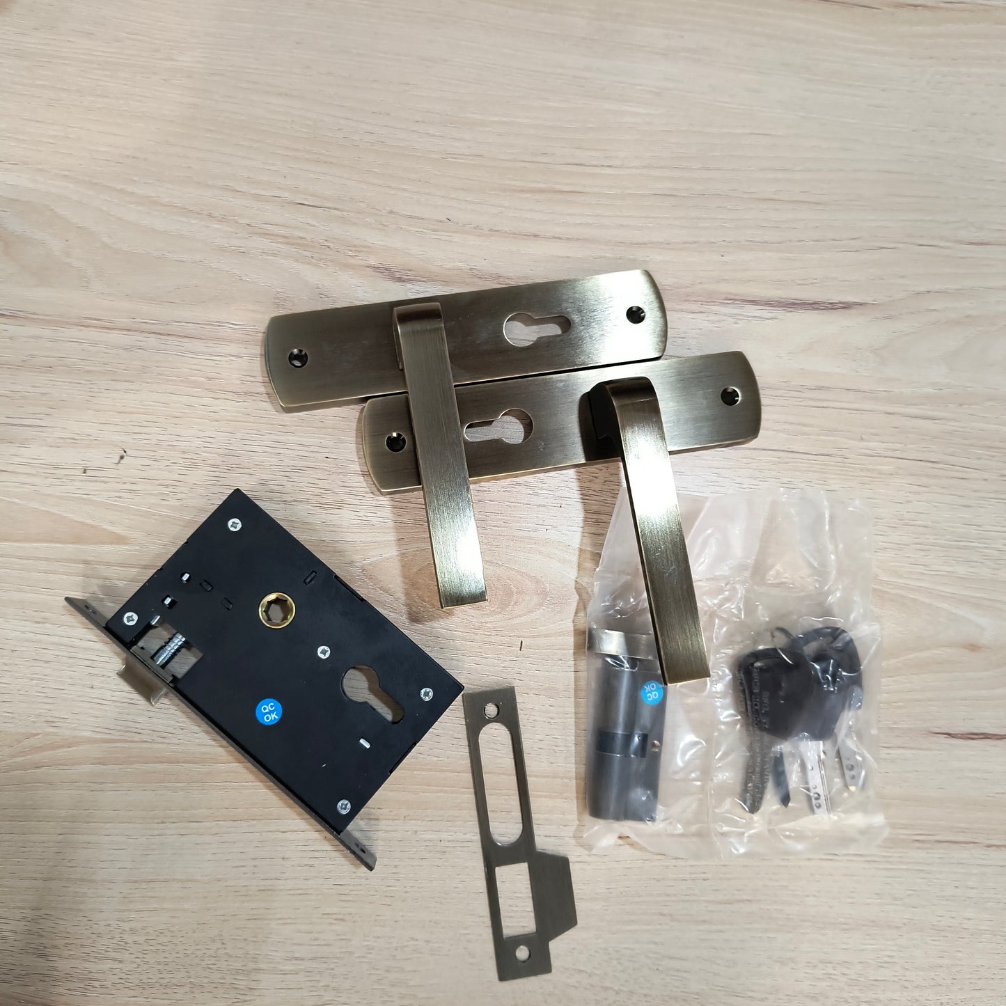 Europa Mortise Lock 904AB Model ME716703S904AB Antique Finish